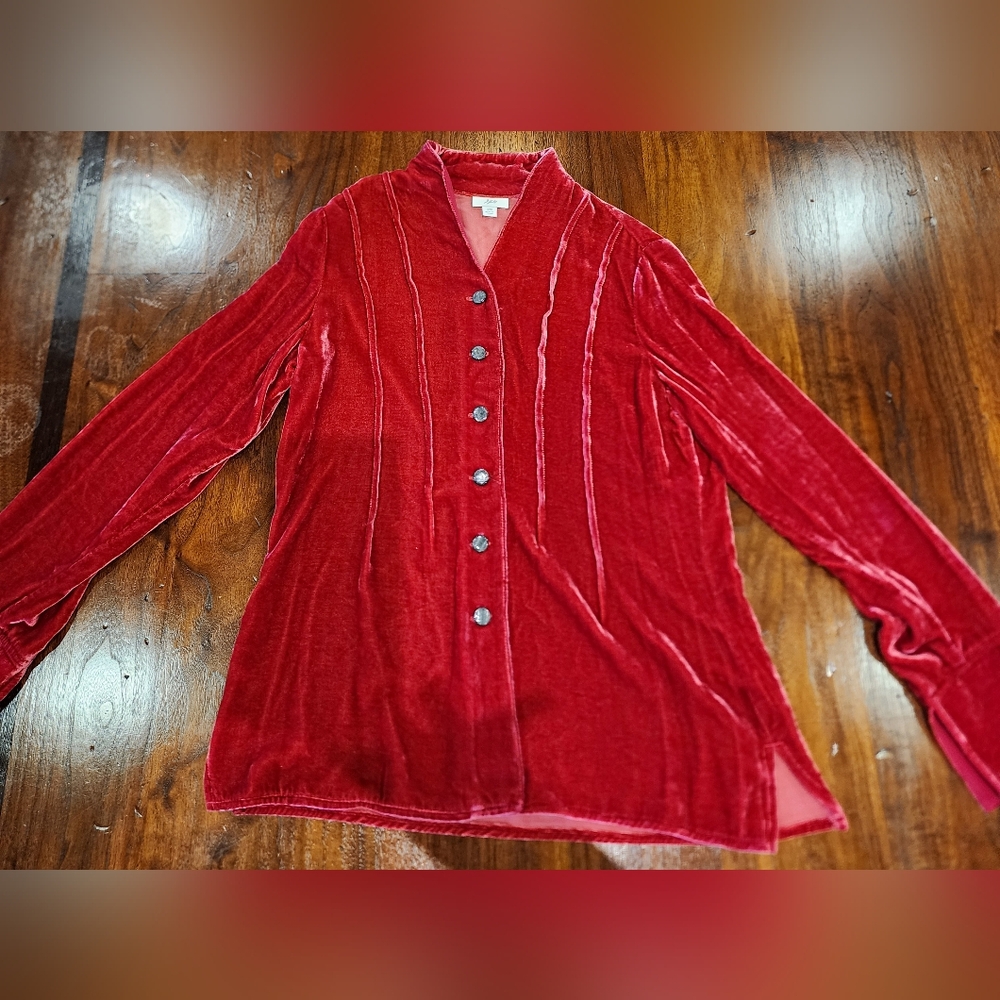 J. Jill Womens Rayon/SilkButton Front Velvet‎ Blouse all Red Long Sleeve XS